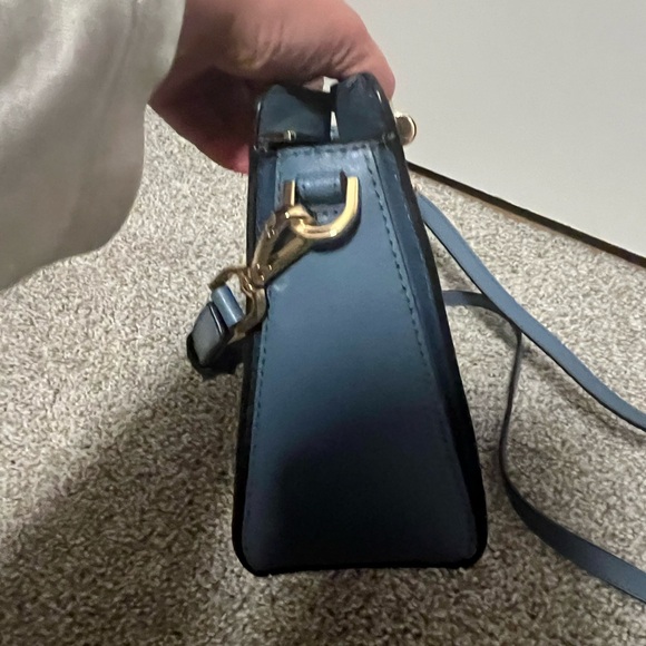 Michael Kors Rivington Studded Medium Messenger Bag Blue - Picture 4 of 12